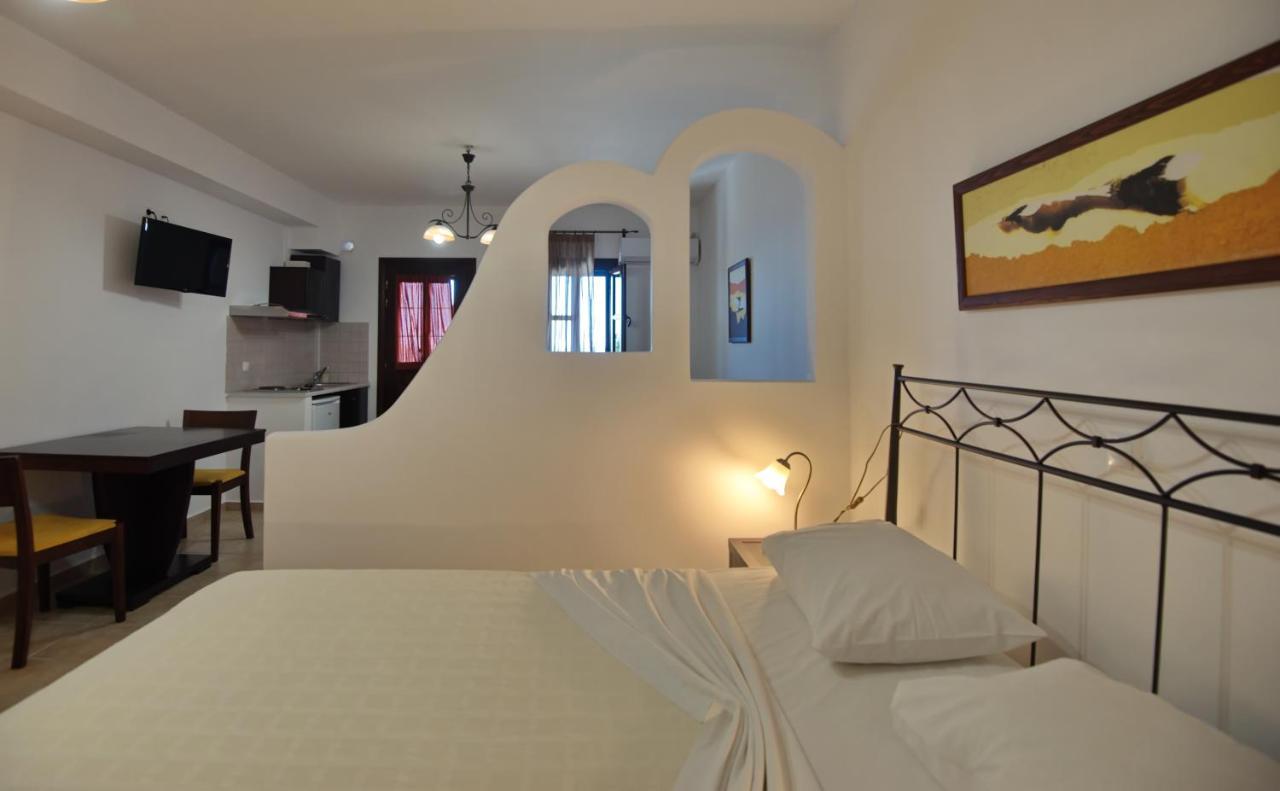 Yalis Hotel Votsi  Esterno foto